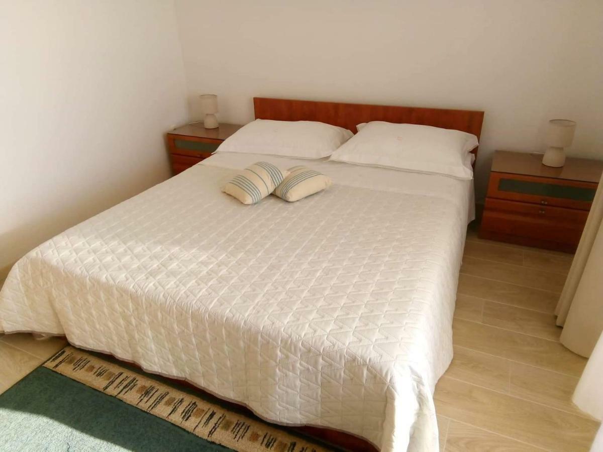 Apartments&Rooms Nikša Podgora Buitenkant foto