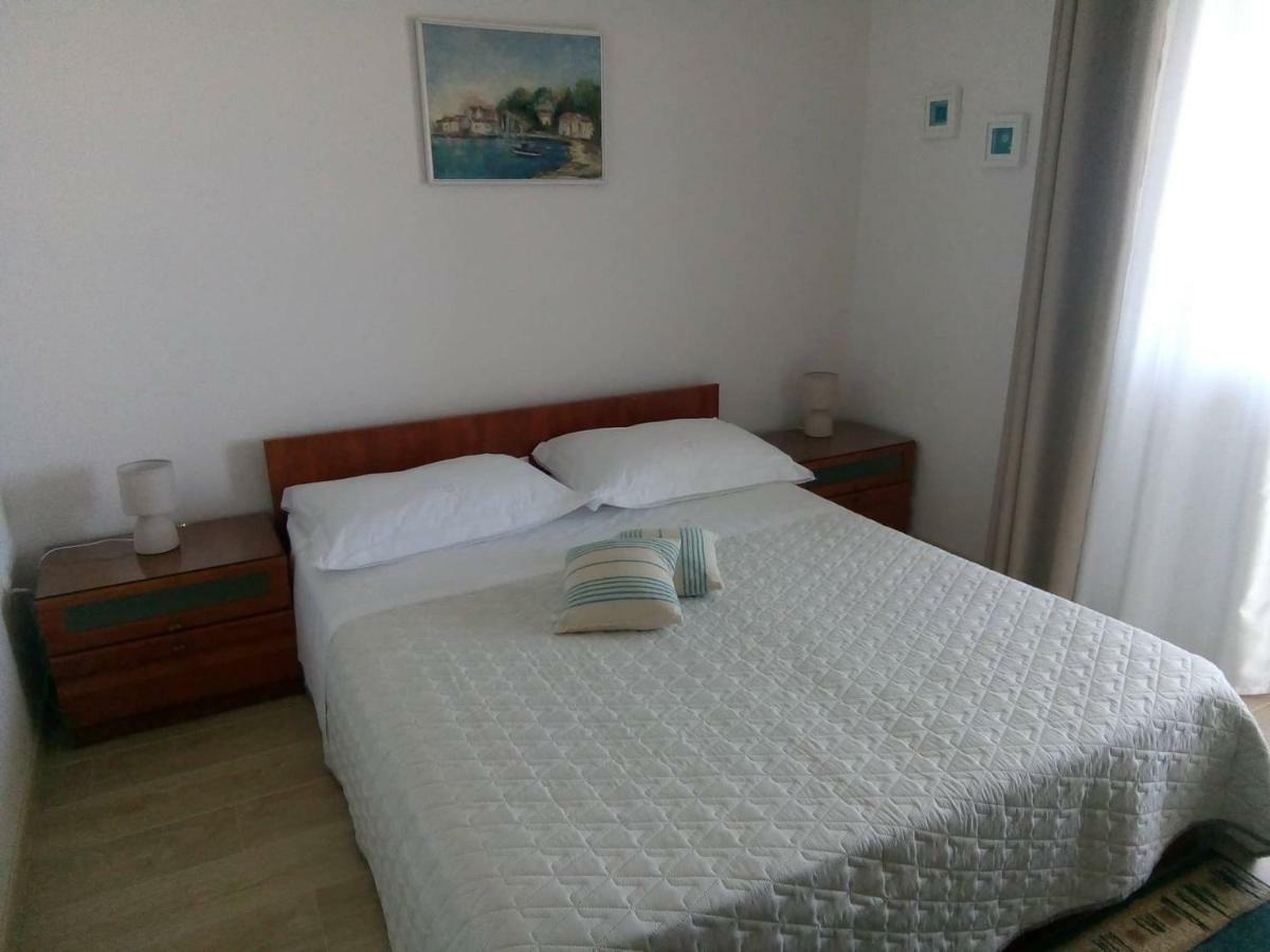 Apartments&Rooms Nikša Podgora Buitenkant foto